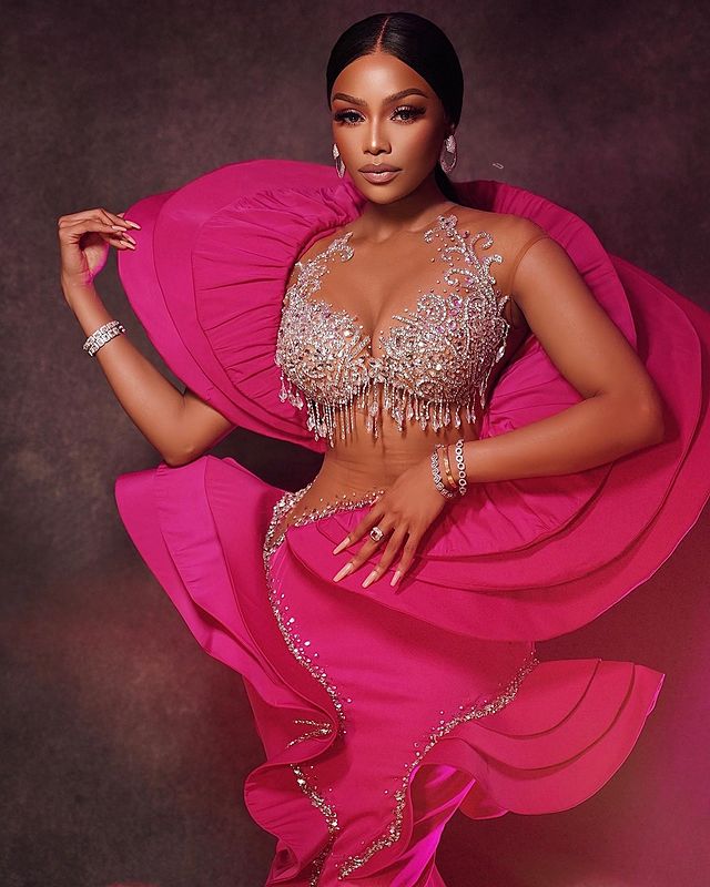 2023 August Aso Ebi Fuchsia Mermaid Prom Dress Crystals Beaded Evening Formal Party Second Reception Birthday Engagement Gowns Dresses Robe De Soiree ZJ7102