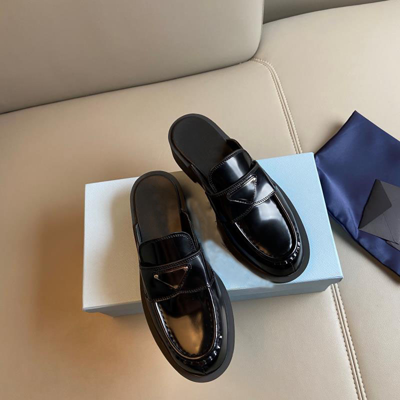 Designer-Monolith-Schuhe für Damen, schwarz, glänzendes Leder, Hausschuhe, spitzer Zehenbereich, Plateau-Slipper, Gummi-Plattform-Loafer, Plateau-Turnschuhe mit runder Zehenpartie, Größe 35–40