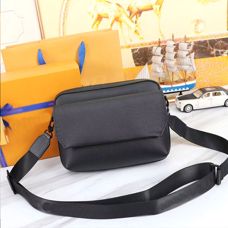 A mais recente bolsa do Messenger tem uma configuração de formulário em couro de vaca macia com saco crossbody multifuncional ajustável ou removível ou removível 23.5x18.x7