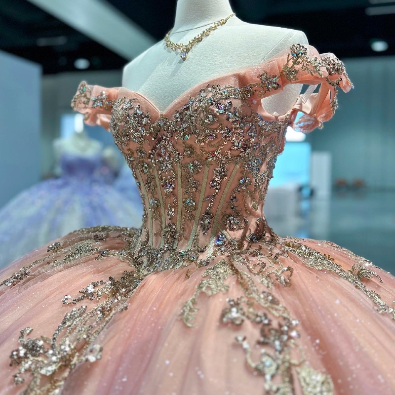 Princess Ball Gown Quinceanera Dresses,Lace Beaded V Neck Sweet 16 Dress Y1213 main image 1