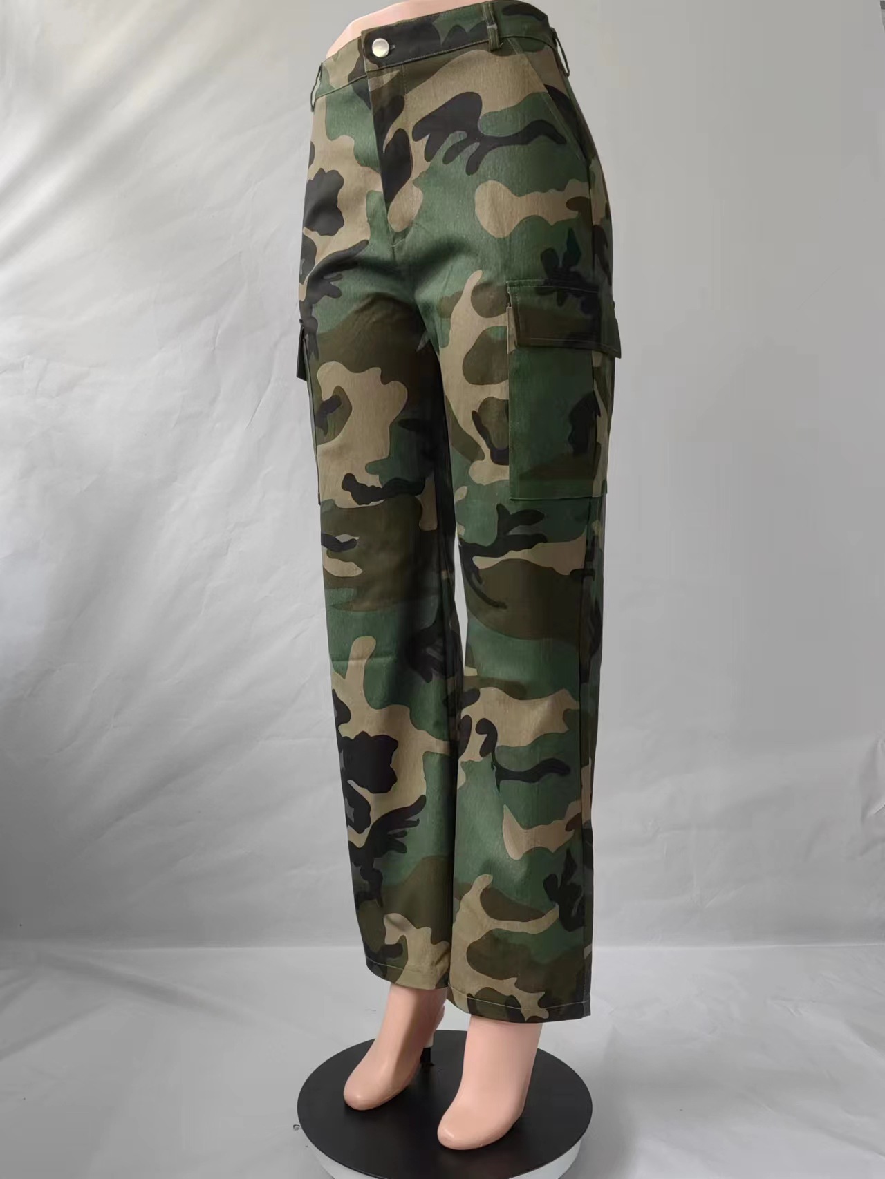 卸売ブティック衣料品ストリートウェア2023年秋女性服特大のズボンカジュアルカモパンツプラスサイズの女性パンツ