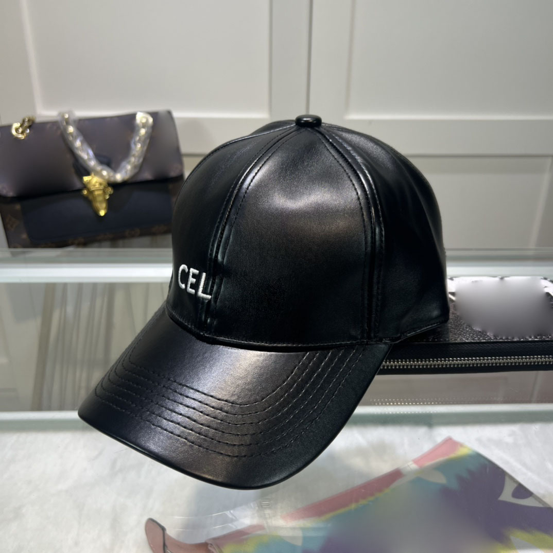 Kvinnors lyxdesigner Ball Cap Men's Hat Leather Material Letter broderi Justerbar storlek 3 Färger Casquette