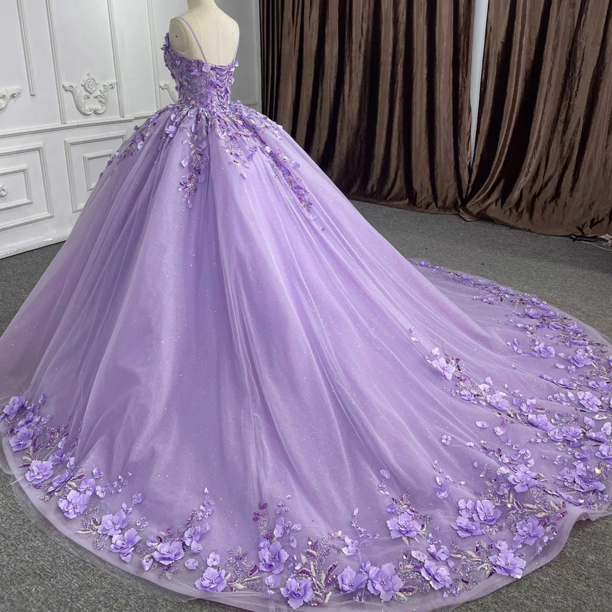 Personnalisé élégant brillant violet cristal a-ligne robe De mariée nouvelle 3D-fleur sans manches robes De mariée brosse Train Robe Robe De Noiva D-H232801