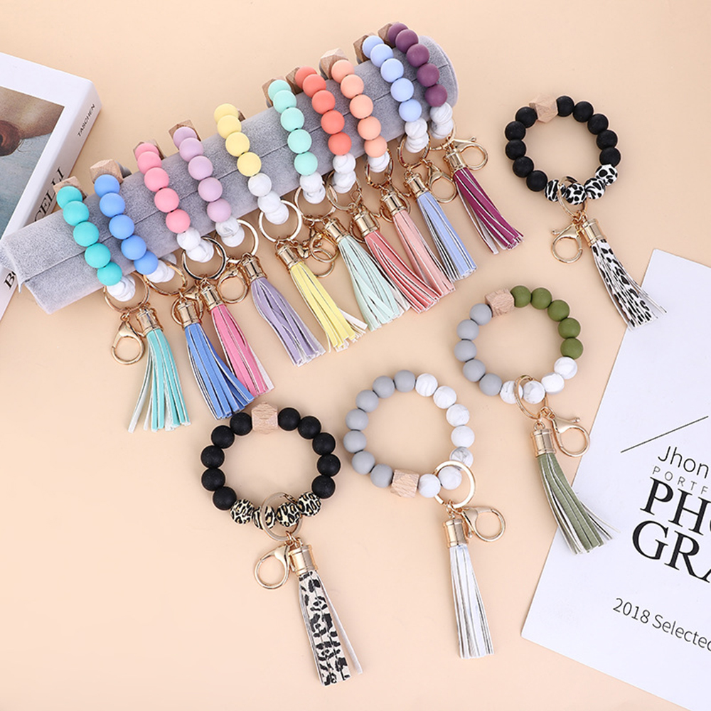 Silicone Tassel Wrist Beaded Bracelet Keychain Wooden Bead Keychain Girls Bag Decoration Keyring Key Chains Gift