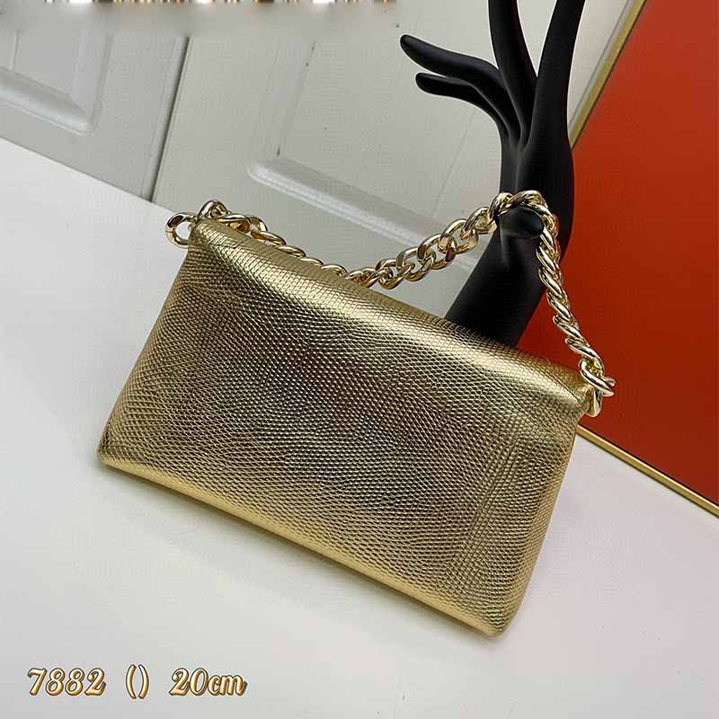 Bolso de mano para mujer Cadena de metal Bolso de diseñador Cartera de cuero Impresión de logotipo frontal Bolso de hombro Puede almacenar billetera llaves del teléfono celular lápiz labial Bolso de mano multifuncional