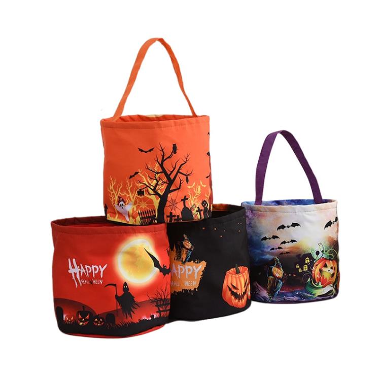 Halloween Candy Bucket with LED Light Halloween Basket Trick or Treat Bags Reusable Tote Bag Pumpkin Candy Gift Baskets for Kids Party Supplies Favors SN6252