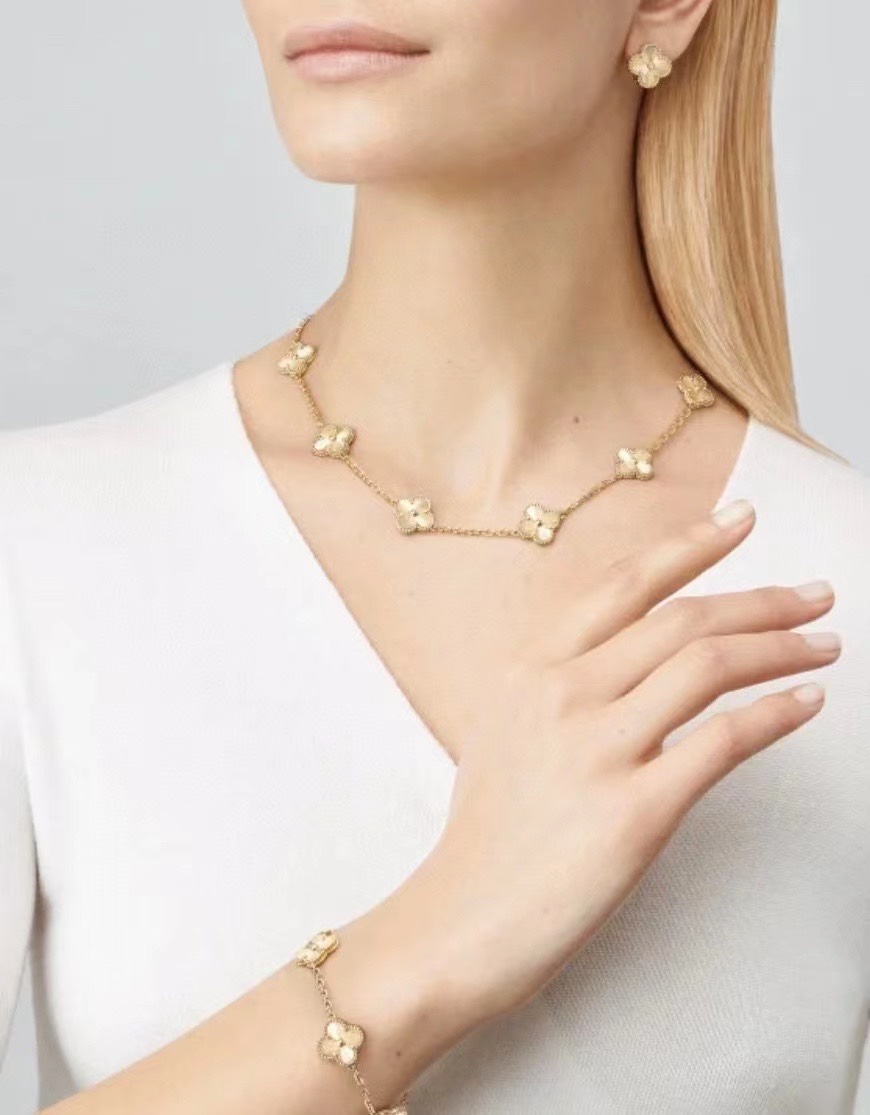 designer ketting klaver ketting gouden ketting mode luxe gevoel edel koper elegant dames midden verguld rosé verguld verzilverd drie modellen