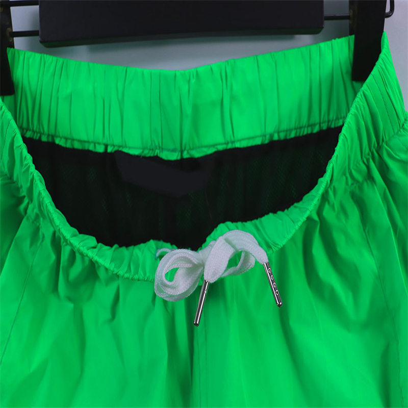 Męskie szorty Women Projektanci krótkie spodnie pasaże swobodne pięciopunktowe ubrania Summer plażowy trening na siłownię oddychając S-xl 4 kolory