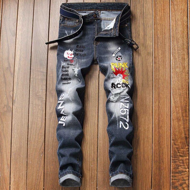 Jeans da uomo nuovi slim fit piccolo ricamo a botte dritta adesivo lettera pantaloni in denim esplosione