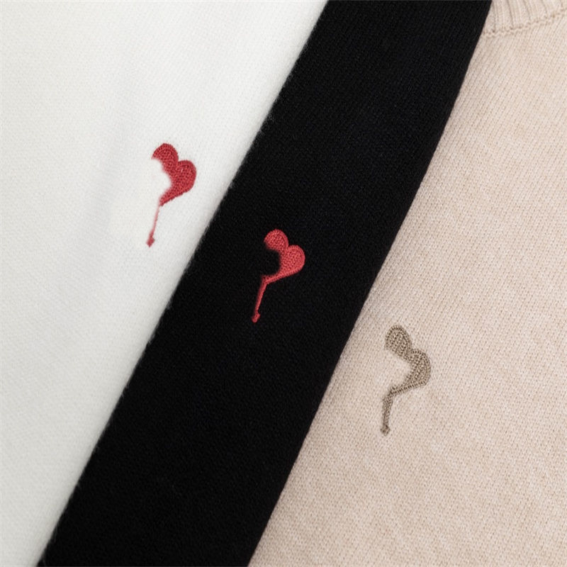 Designertröja broderad kärleksbrev en tröja stickad mäns och kvinnors lösa ärm runda halströja enkel gata datering