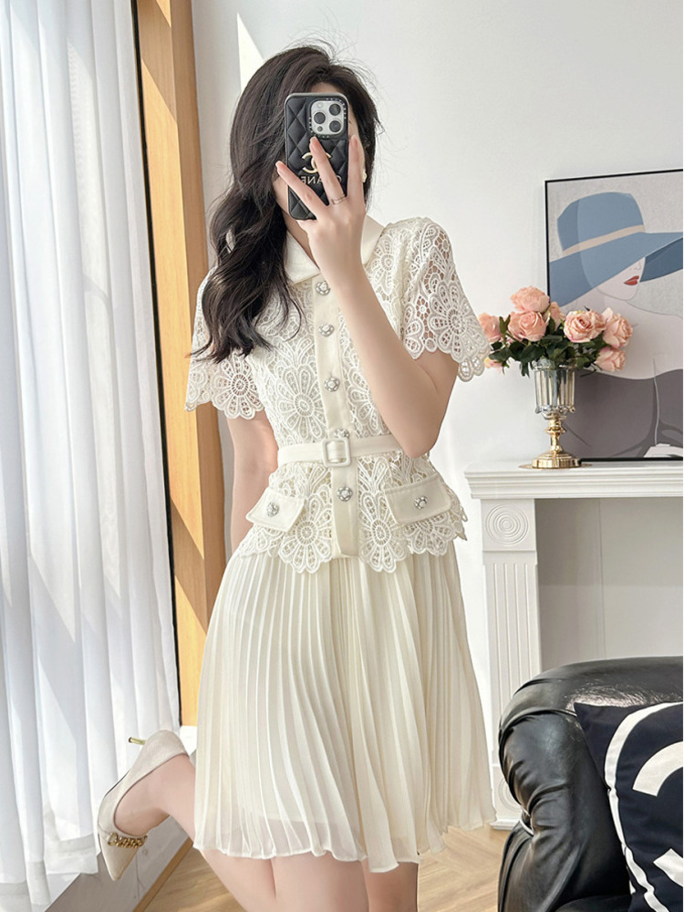 Autumn Two Piece Dress High Quality Summer Runway Fashion Women Sets Embroidery Lace Hollow Out Blouse And Pleated Chiffon Mini Skirt With Belt 2024
