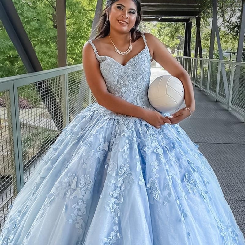 Sky Blue Tüll Luxus Ballkleid Quinceanera Kleider Spaghetti Strap Sweet 16 Kleid Applikationen Schleife Zurück Lace-Up Vestidos De Xv Anos