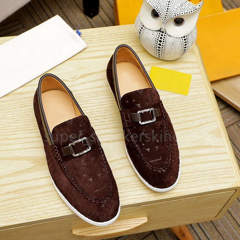 Designer skor män loafers platt låg topp mocka ko läder oxfords casual skor moccasins loafer slip sneakers klänning skor storlek 35-46