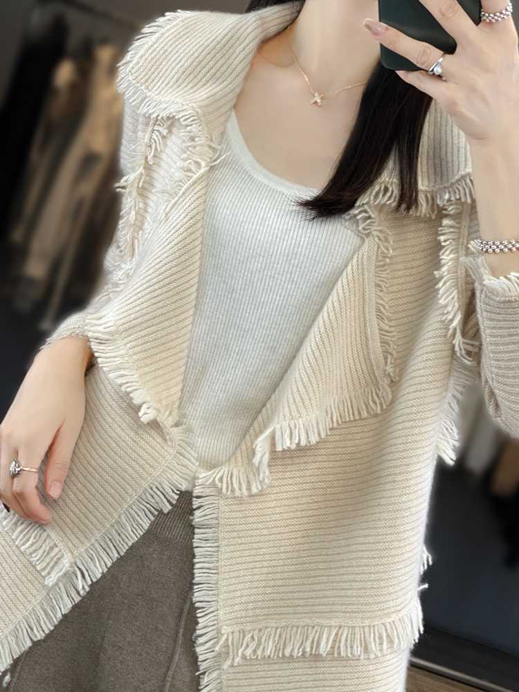 Damski odzież z frędzel 100% garnitur wełny merynosów Cardigan 2023 Autumn/ Winter Mały płaszcz zapachowy Top Fashion Korean HKD230829