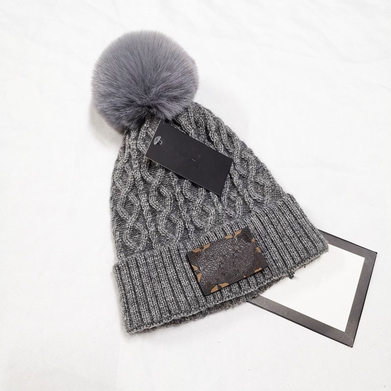 Brand Hat Wool Rabbit Fur Fur Hat Króla futro Pom Pom jesienna rodzic-dziecko zimowa czapka zdejmowana czapka czapka szopa szop szczęka