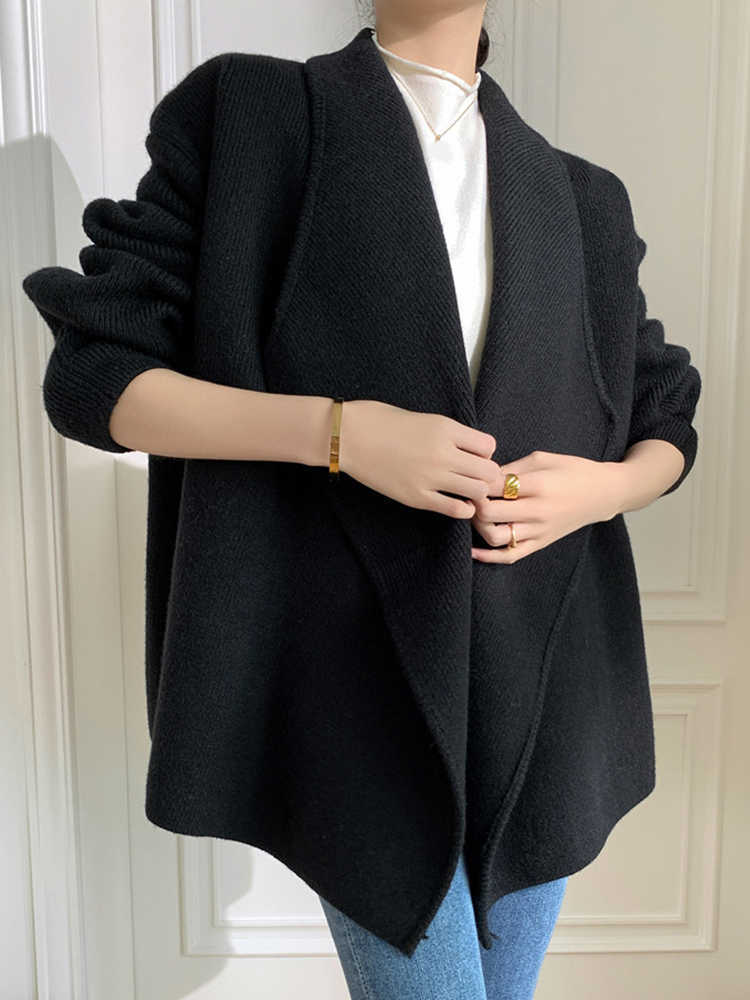 Twotwinstyle Solid Loose Casual Knitting Sweaters For Women Lapel Long Sleeve Minimalist Temperament Sweater Female Fashion 2023 HKD230829