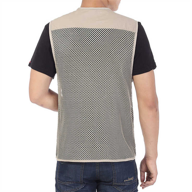 Grande taille hommes maille gilets amples multi-poches fermeture éclair séchage rapide décontracté mâle veste extérieure sans manches respirant gilet HKD230828