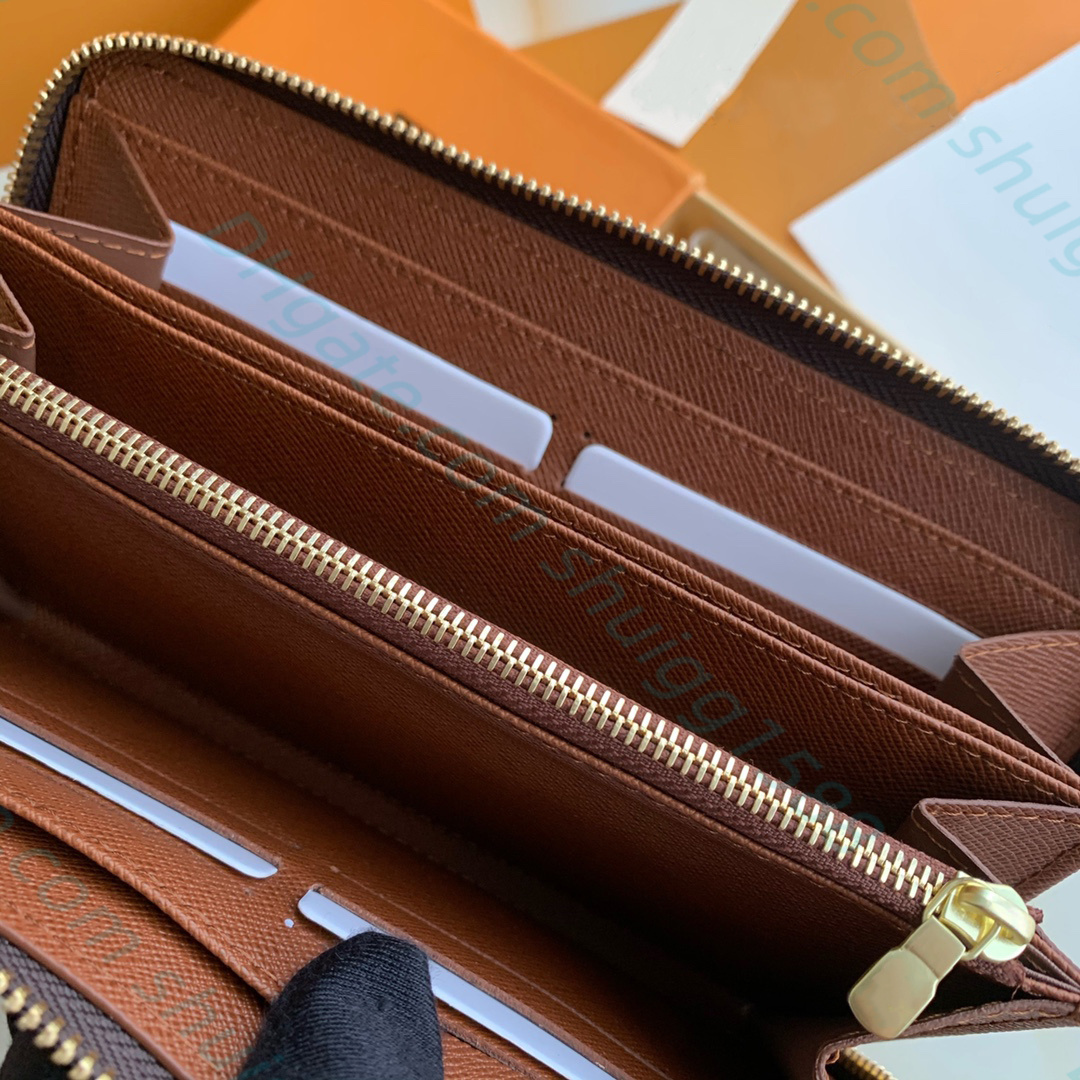 Créateurs de haute couture femme Sacs à main de luxe Portefeuilles clés Porte-monnaie Grand compartiment d'orgue Sacs à main Pochettes Sacs à cosmétiques Fermeture à glissière Sacs de soirée