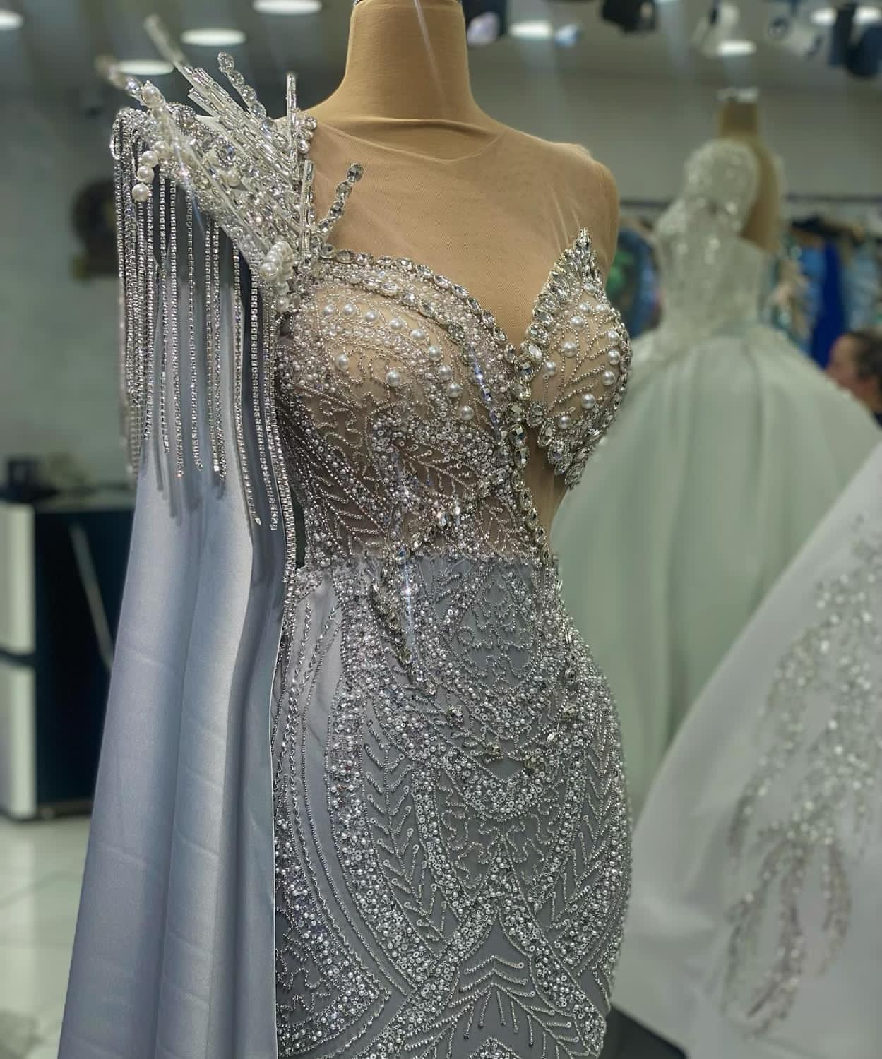 2023 Aso Ebi arabe argent sirène robe de bal cristaux perles soirée formelle fête deuxième réception anniversaire robes de fiançailles robes robe de soirée ZJ31