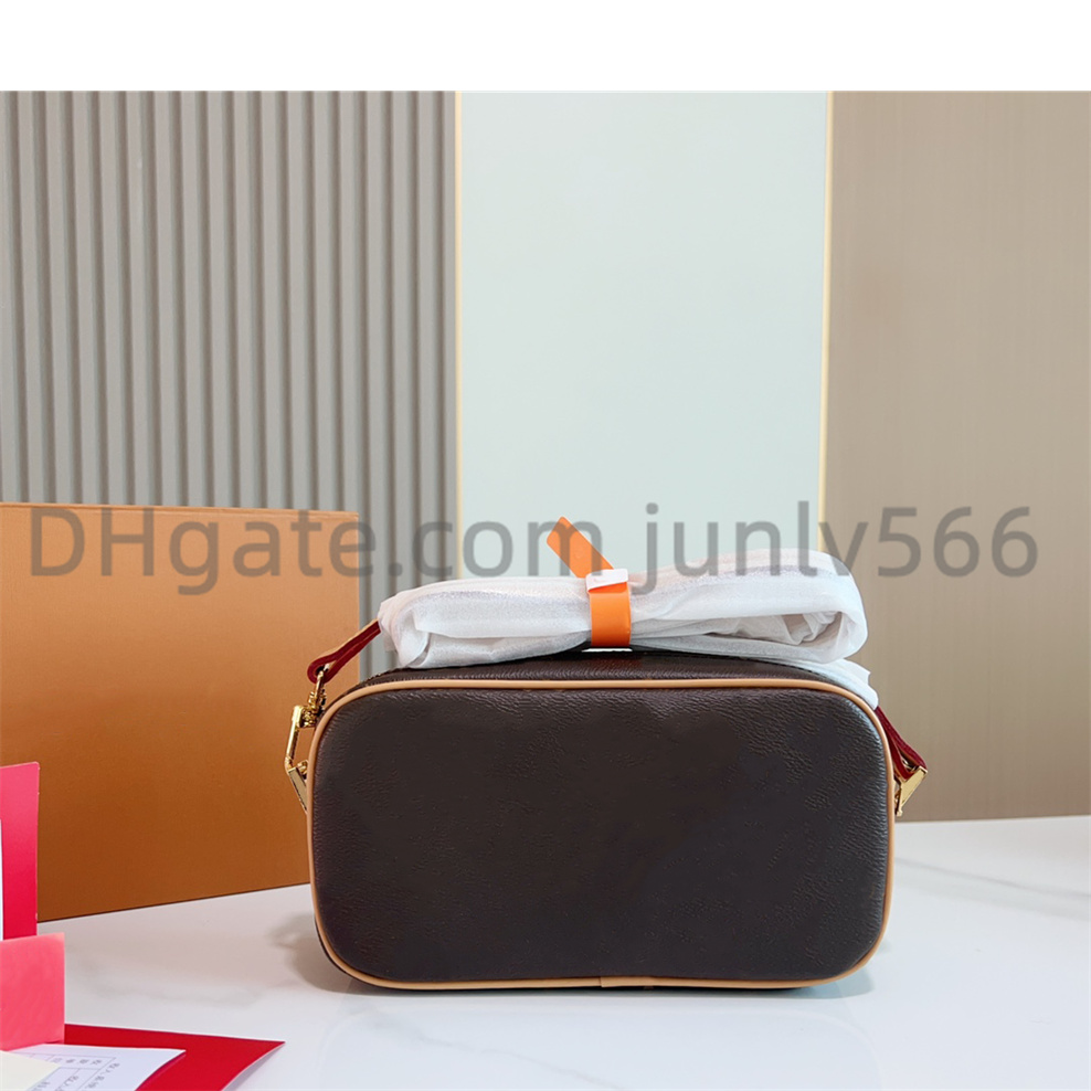 高品質のハンドバッグショルダーバッグ高品質の女性化粧品バッグデザイナー有名な皮膚夏のレディースクロスボディレター財布クラッチバッグ