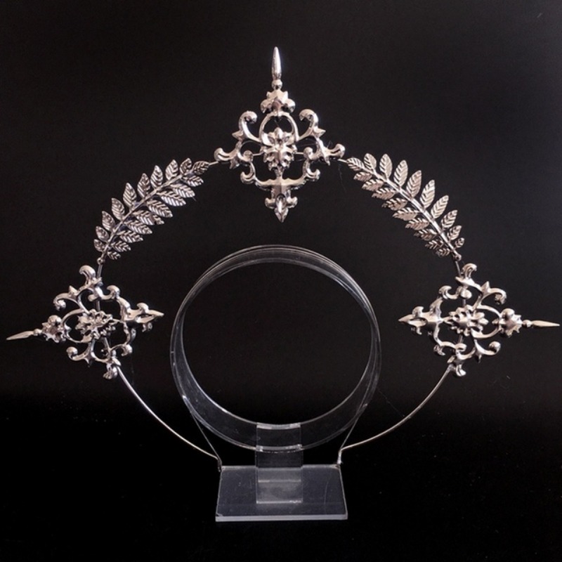 Srebrny Gothic Kc Halo Crown Headpiece Lolita Sun Goddess Queen Baroque Tiara Halloween Pałąk na głowę akcesoria do włosów