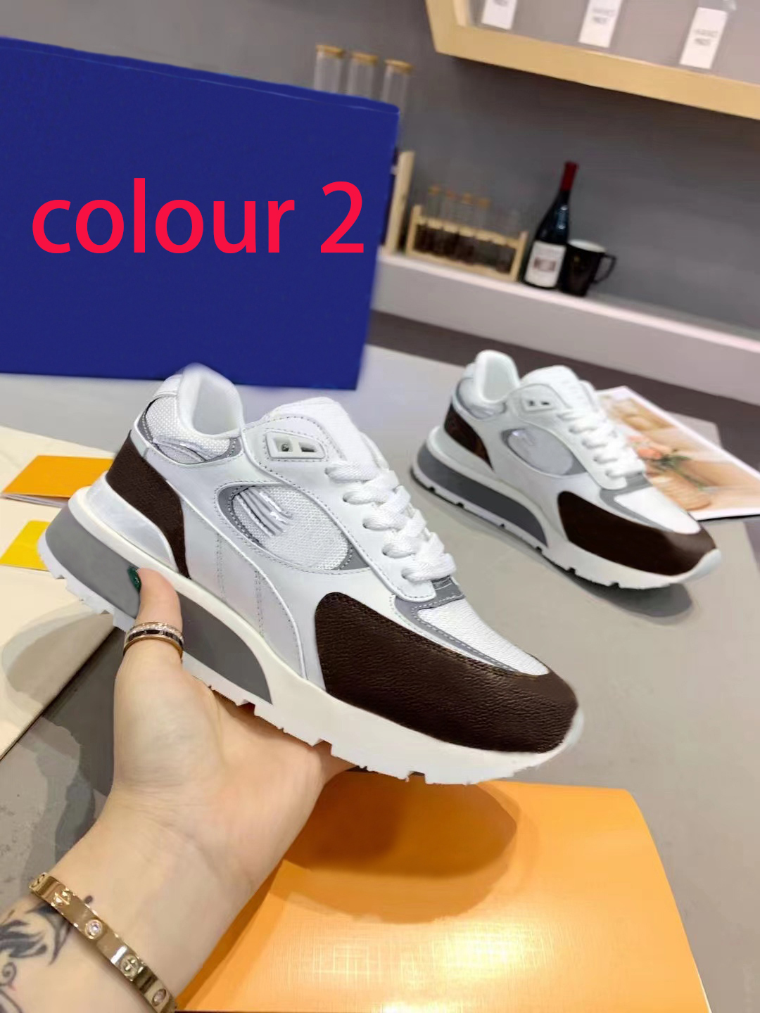 Thick soled Casual shoes designer shoe women Travel leather lace-up sneaker cowhide fashion lady Flat Running Trainers Letters platform men gym sneakers size 36-42-45