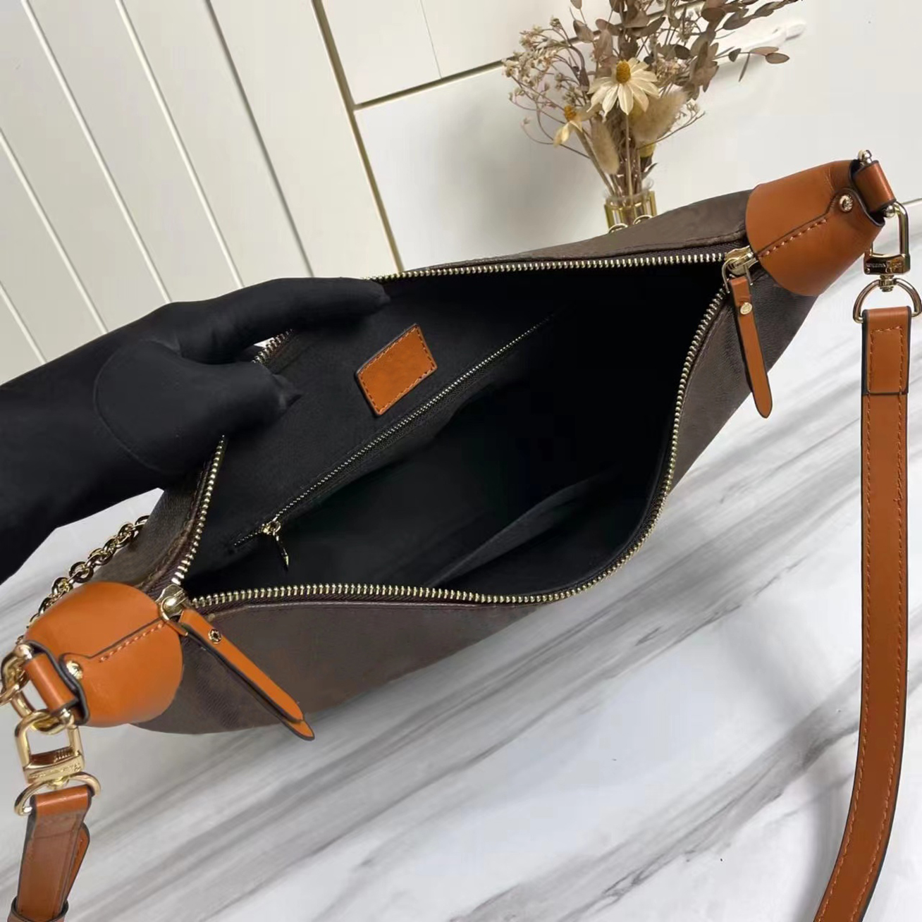 حقائب اليد حقيبة جلد طبيعي سستة عالية الجودة المرأة مصمم حقيبة يد Crossbody حقيبة ظهر FASHION luxurys designersfree سفينة