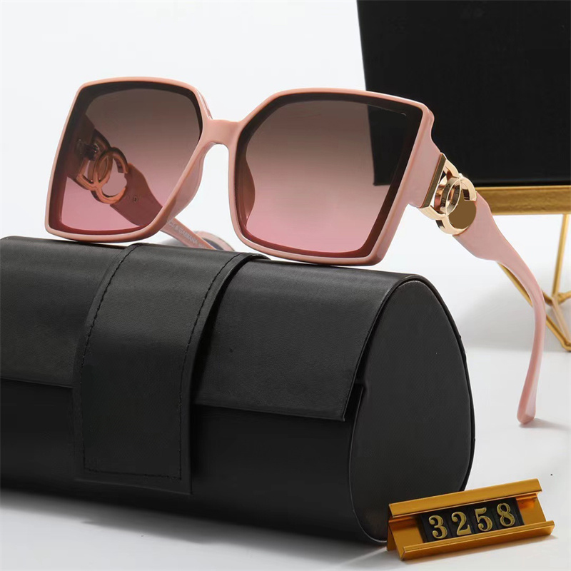 Modedesigner Sonnenbrille Polarisierte Brille Outdoor Shades PC Farme Fashion klassische Damen Luxus Sonnenbrille Spiegel für Frauen Männer