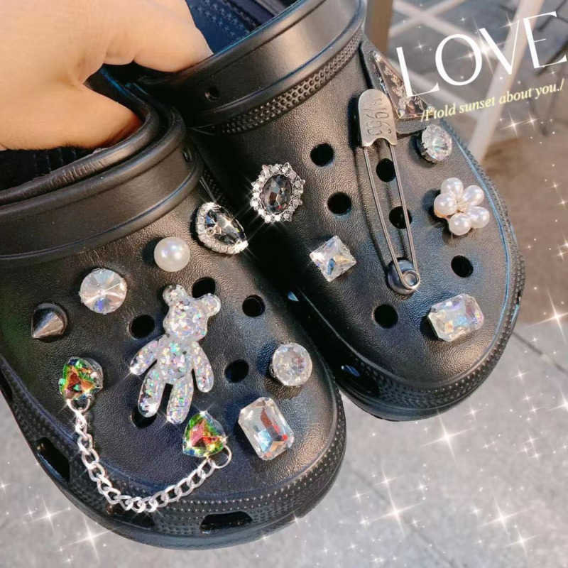 ジュエリーダイヤモンドチャームガールスリッパ装飾PVCリストバンドアクセサリーX-Mas Kids Shoe Backle Fit Croc Parts225e