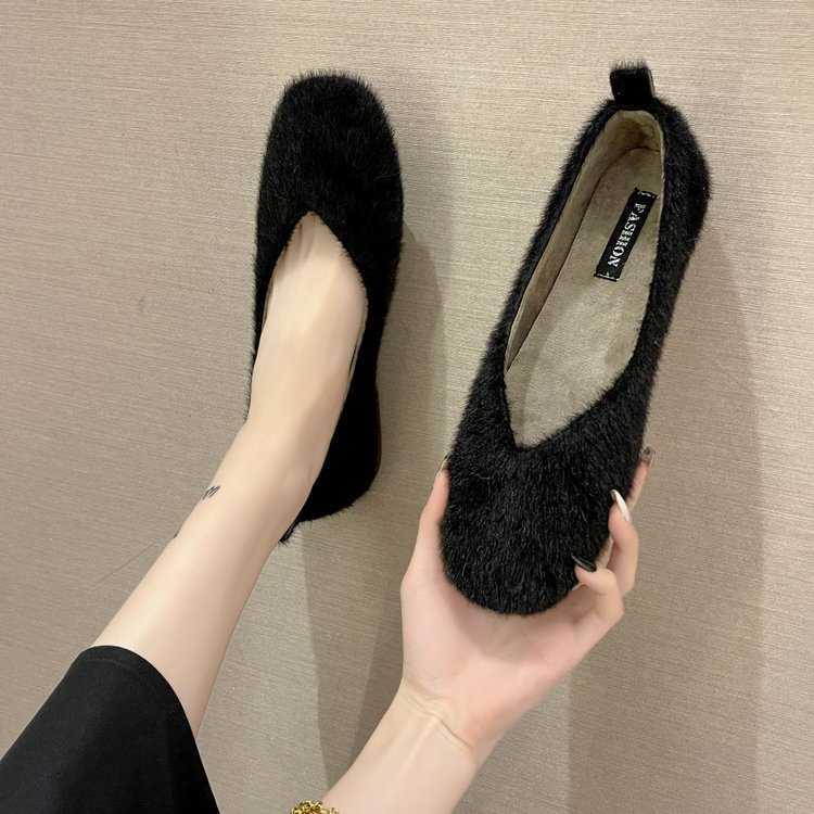 Dress Shoes New fashion winter women's flat shoes round head plush women's shoes autumn and winter plush insoles warm women's loafers L230302