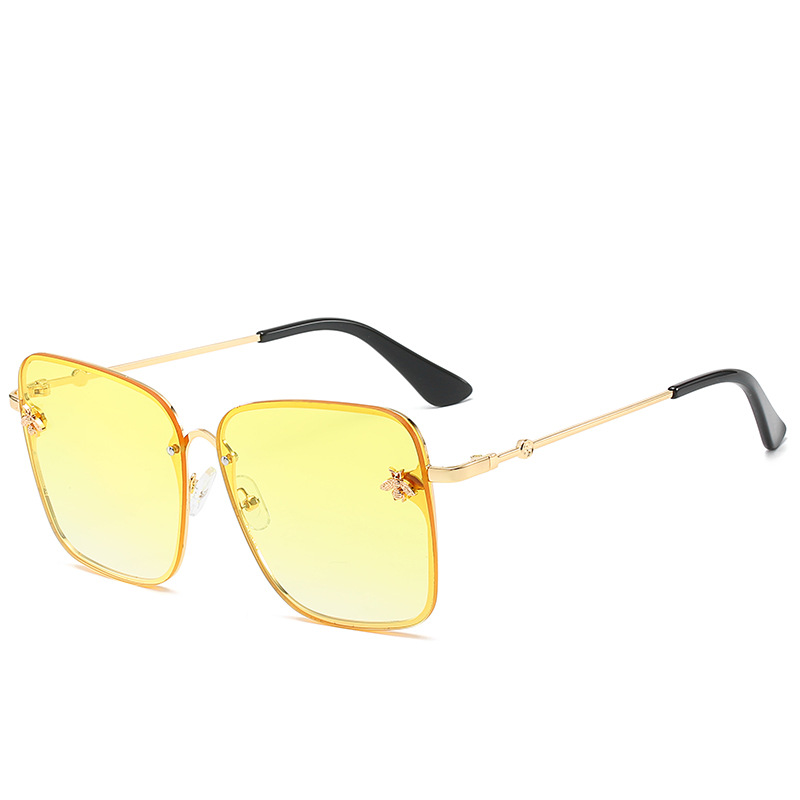 Lunettes de soleil American Trend Street Snap Large Rim Lunettes de soleil Femme Influenceur en ligne Lunettes similaires