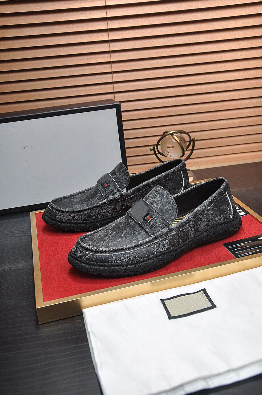 2023 Heren Fashion Formal Evening Dress Shoes Beveiligingsbedrijf Business Flats Men Merkontwerper Walking Casual Loafers Maat 38-45