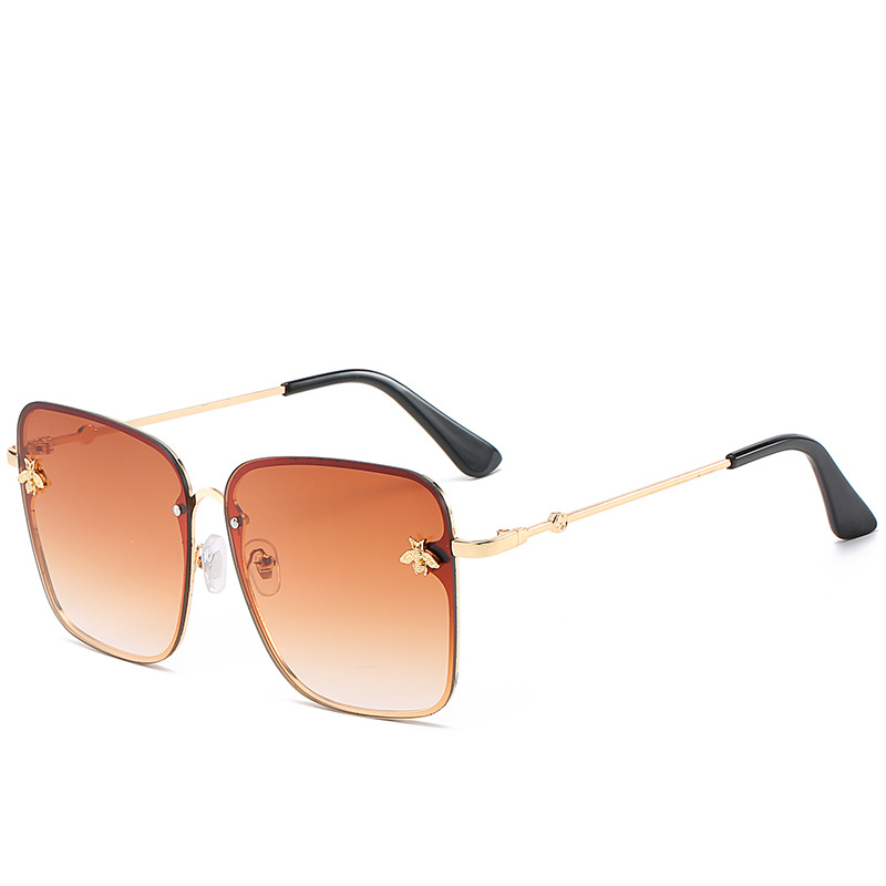 Lunettes de soleil American Trend Street Snap Large Rim Lunettes de soleil Femme Influenceur en ligne Lunettes similaires