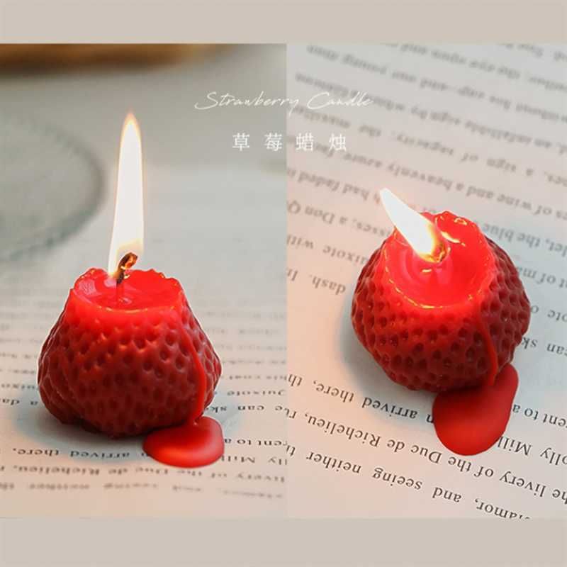 Strawberry Mini Decorative Aromatic Wax Scented Candle for Home Bedroom Wedding Party Xmas Gifts