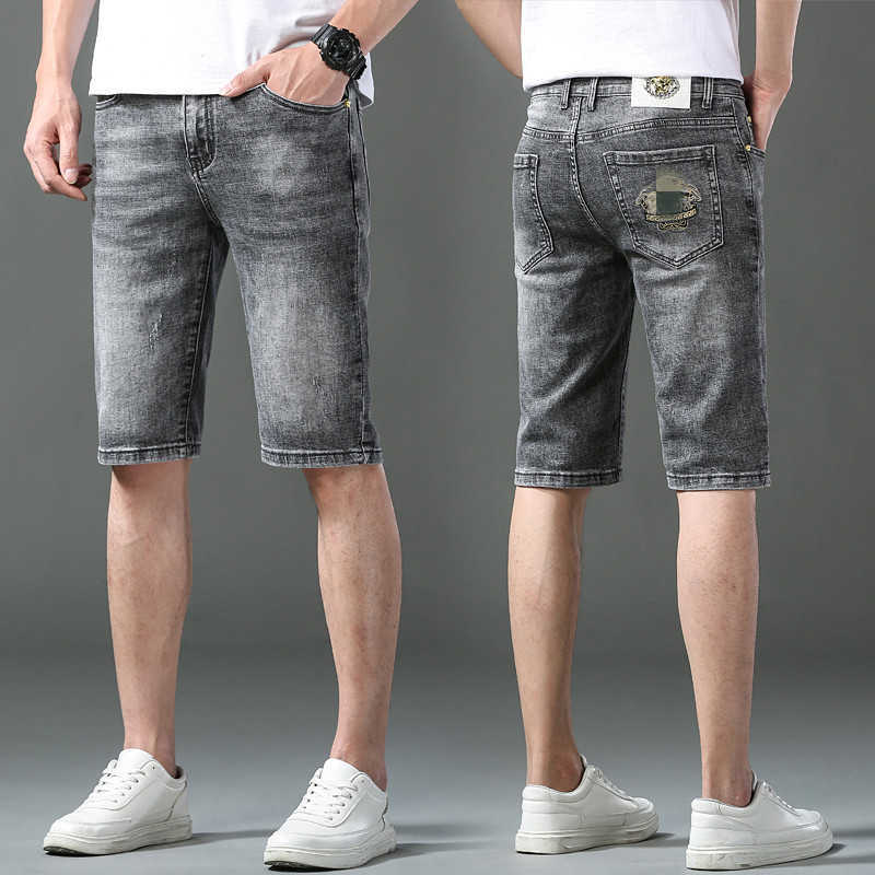 Jeans de jeans masculino de cinco pontos de shorts masculinos de verão masculino bordado calças bordadas em água de lavagem de água cinza m7rm