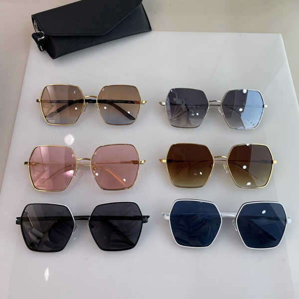 Zonnebrillen en optische bril voor mannen vrouwen maske 56 ontwerpers stijl anti-ultraviolet retroplaat vierkant frame willekeurige doos 56ys