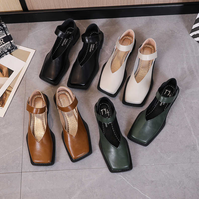 Dress Shoes 2022 Women Flats Women Luxury Slides Shoes Loafers Female Mule Pantofle Cover Toe Designer Mules Flat Soft Basic Rome Sanda L230302