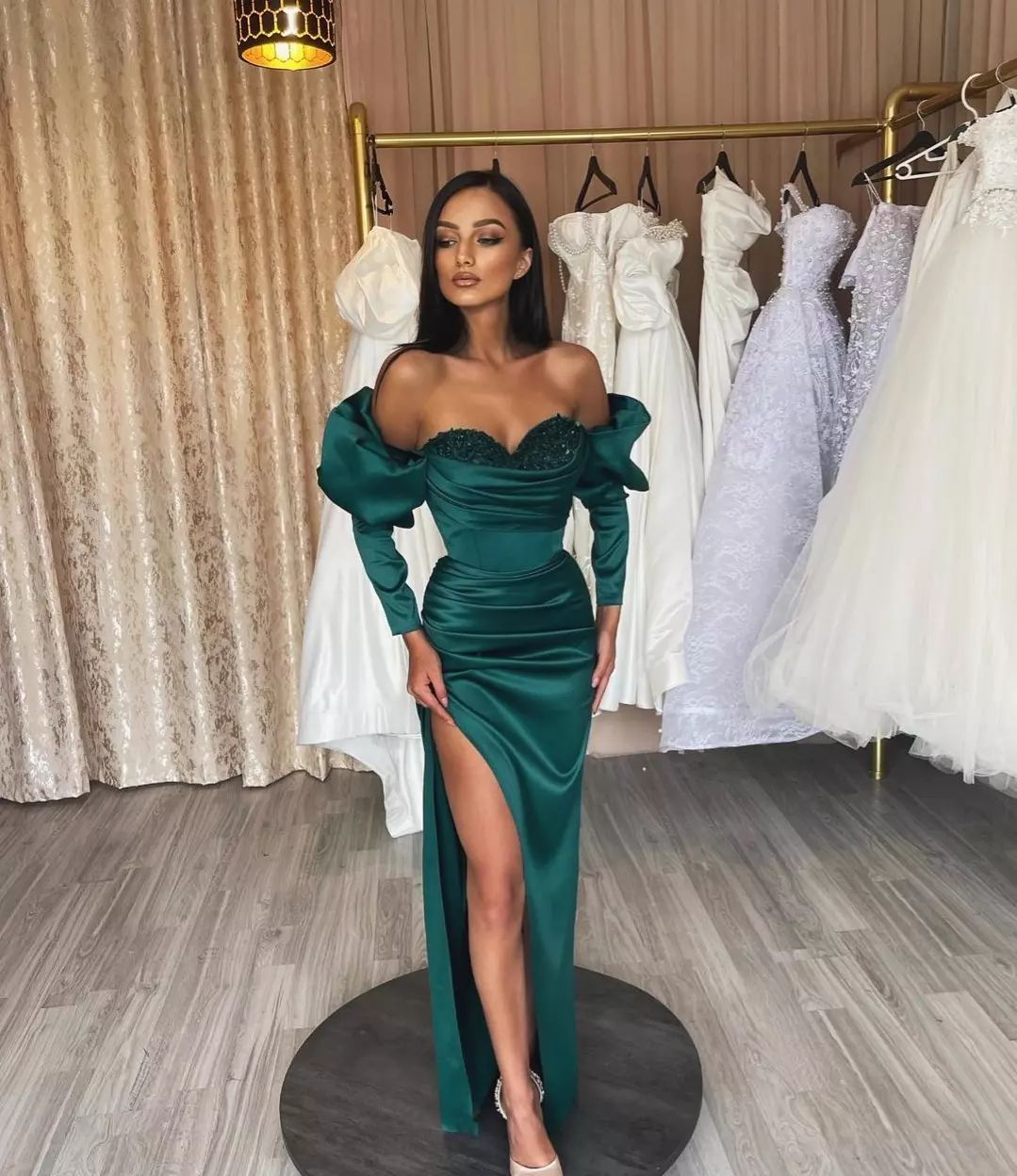 Hunter Sequined Mermaid Prom Dresses Off The Shoulder Neckline Long Sleeves Evening Gowns Floor Length Side Split Special Occasion Formal Wear