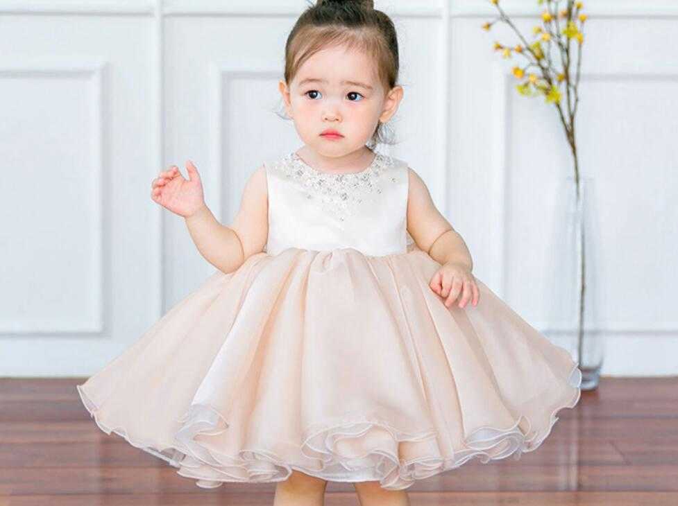 Kızın Elbiseleri Yenidoğan Vaftiz Elbise Bebek Kız İlk Doğum Günü Partisi Giyim Boncuklar Tül Toddler Kız Vaftiz Elbisesi Düğün Prenses Vestidos
