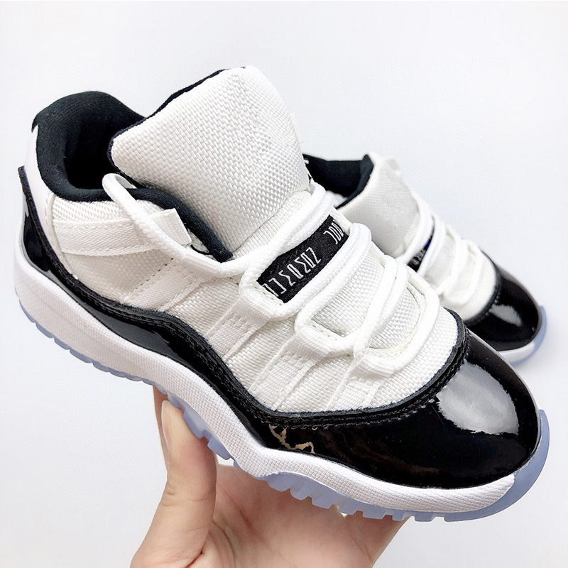 2023 Retro Kids schoenen 11 jongens Lage basketbal Jumpman 11s schoen Kinderen zwarte sneaker Chicago ontwerper militaire grijze trainers baby kind jeugd peuter baby Maat 25-35