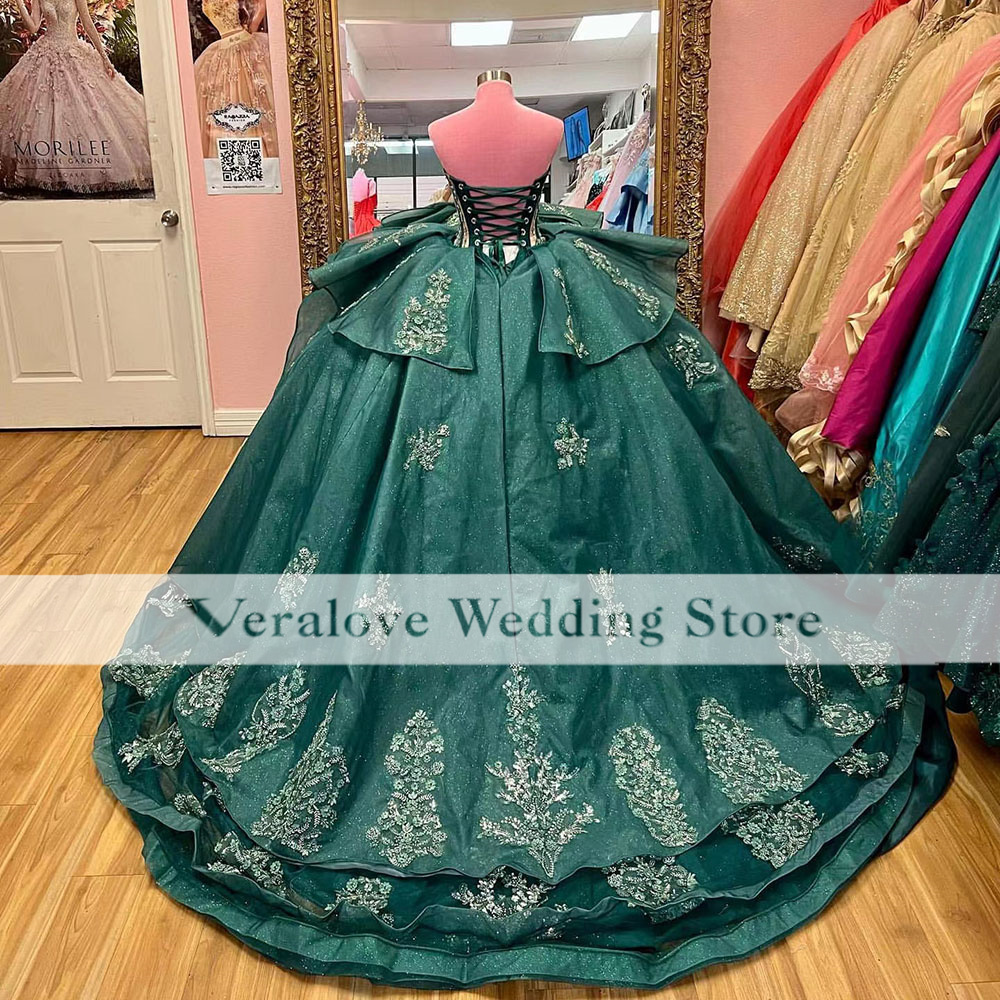 Dark Green Charro Quinceanera Sukienki z odłączanym pociągiem Meksykańskie Vestidos de 15 Anos Sweet 16 Kotek