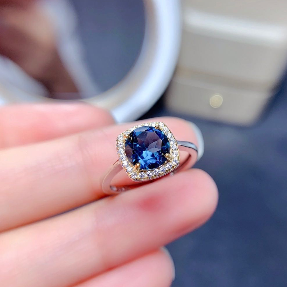 Pierścionki ślubne europejskie i amerykańskie geometria Kobiety ciemnoniebieski kryształ cyrkon Diamond Ring Girl