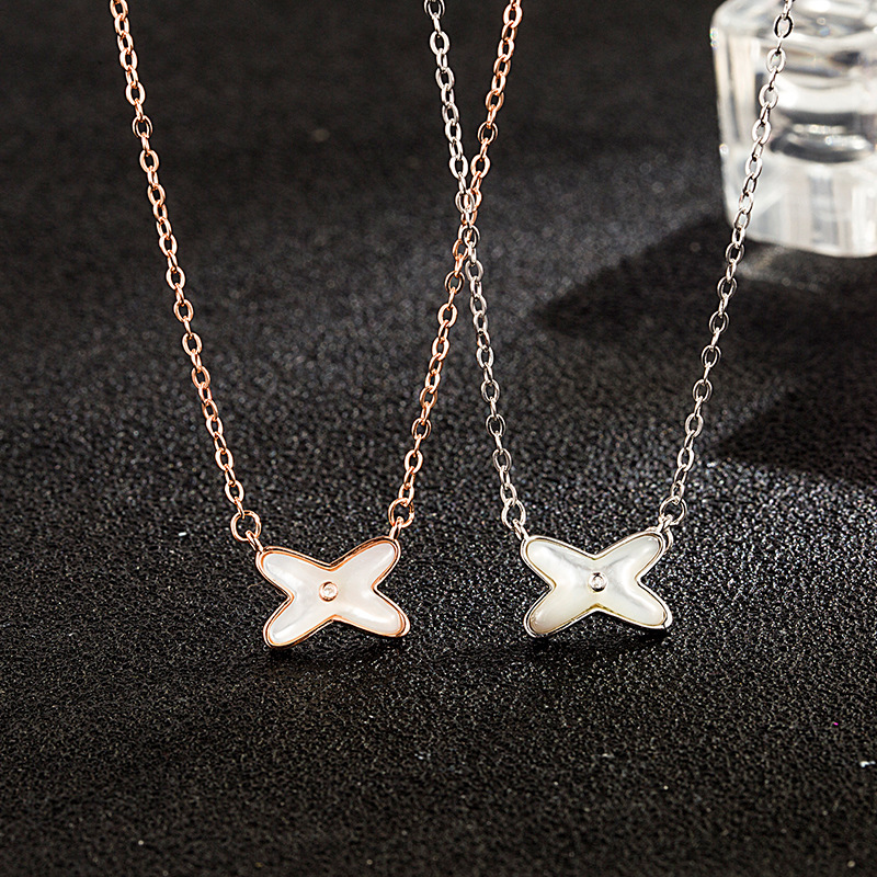 Подвесные ожерелья S925 Серебряный серебряный крест и ожерелье, натуральный белый фриллярный стиль матери-дочери с письмами x сладкая подвеска