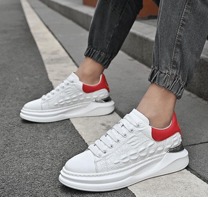 Nuovo stile France Brand Fashion Scarpe White Sneakers autentico Mano di pelle Mens Feelers Scarpe Casuali fatte a mano Slip On Party Wedding Men's Flats