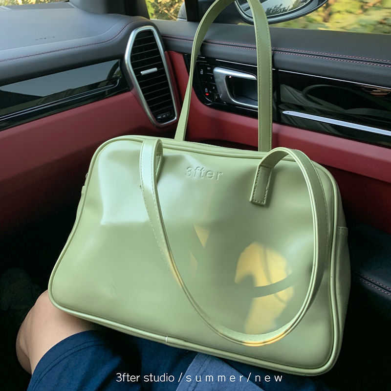 Sacs à bandoulière tendance de la mode pour femmes 2022 Sac à bandoulière solide vert Sacs à main et sacs à main de créateur Grand sac de messager pour femmes 230304 230220