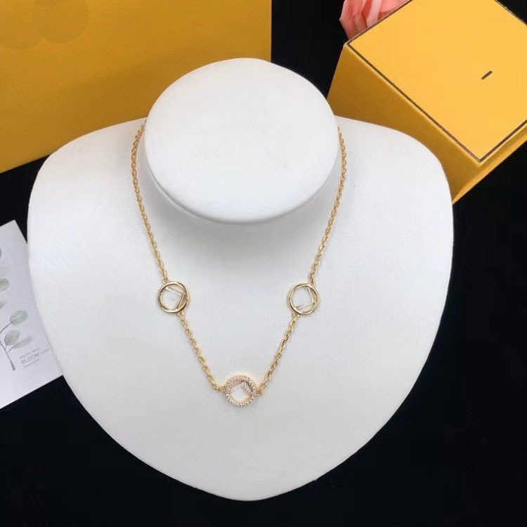 70% OFF 2023 New Luxury High Quality Fashion Jewelry for Rhinestone necklace niche design sweater brass neck chain