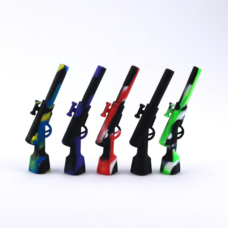 Coola mini guns design färgglada silikonrör ört tobak olje riggar metall hål filter skål bärbara handpip som röker cigaretthandhållare innovativt rör