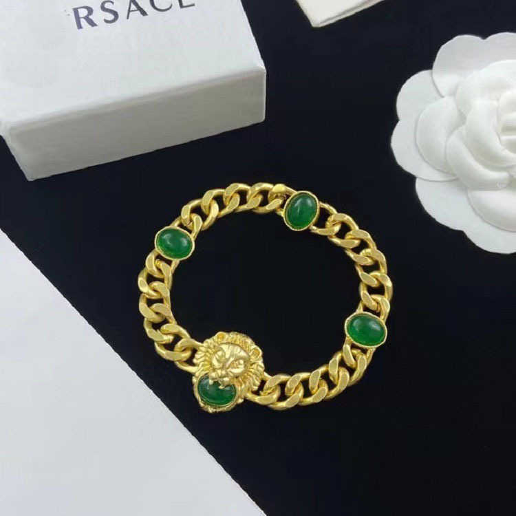 80% OFF 2023 New Luxury High Quality Fashion Jewelry for Twisted Piece Lion Head Egg Green Rhinestone Necklace Brass Versatile Collar Chain