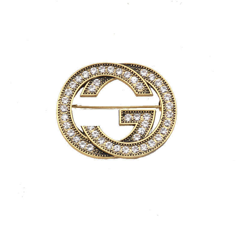 Fashion Collection 2023 New Luxury High Quality Fashion Jewelry for French diamond incrusted double new ins personnalisé polyvalent Broche Broche vêtements de luxe