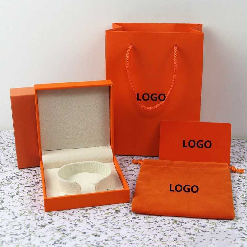 Factory Wholesale 2023 Nuovi gioielli di moda di lusso di alta qualità packaging Necklace Ring Bracciale Bracciale Boxi Packaging Box Family Day Gift Family Day